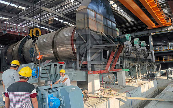 城市污泥烘干設備安裝現場